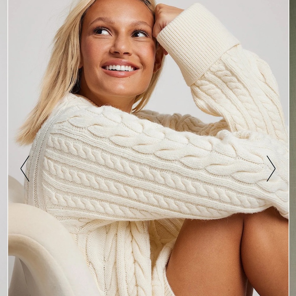 Cable Knit Sweater - Picture 3 of 10